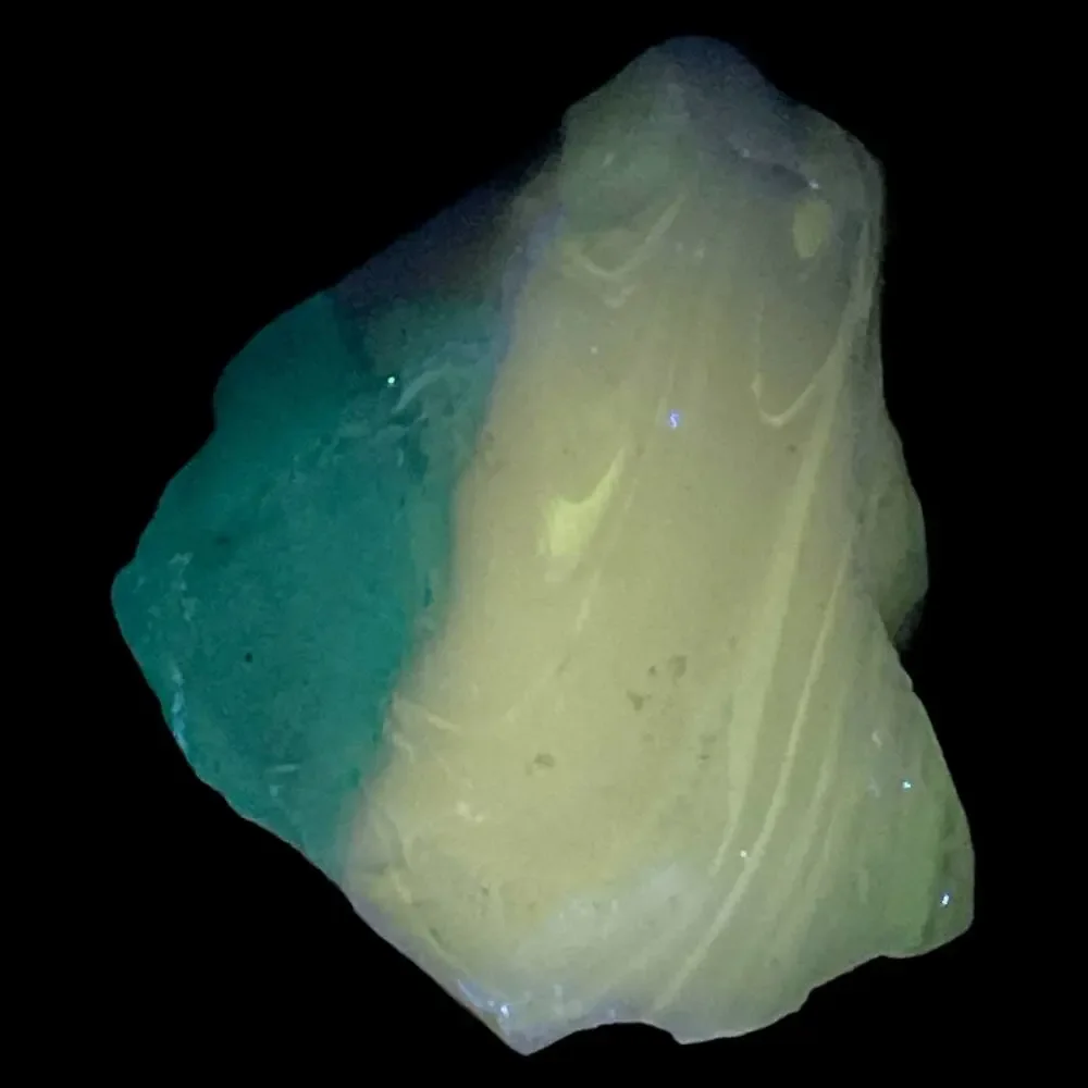 Milk Glass Satin Blue Tipped Art Glass Cullet Glowing Manganese Slag‎ #5GL141